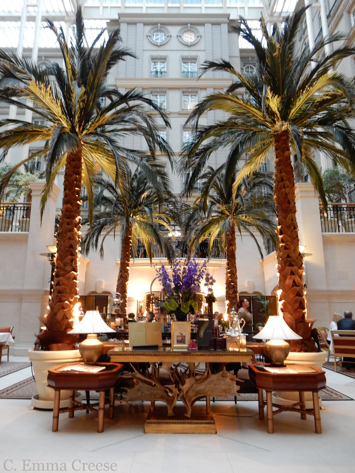 Landmark Hotel Restaurant Review