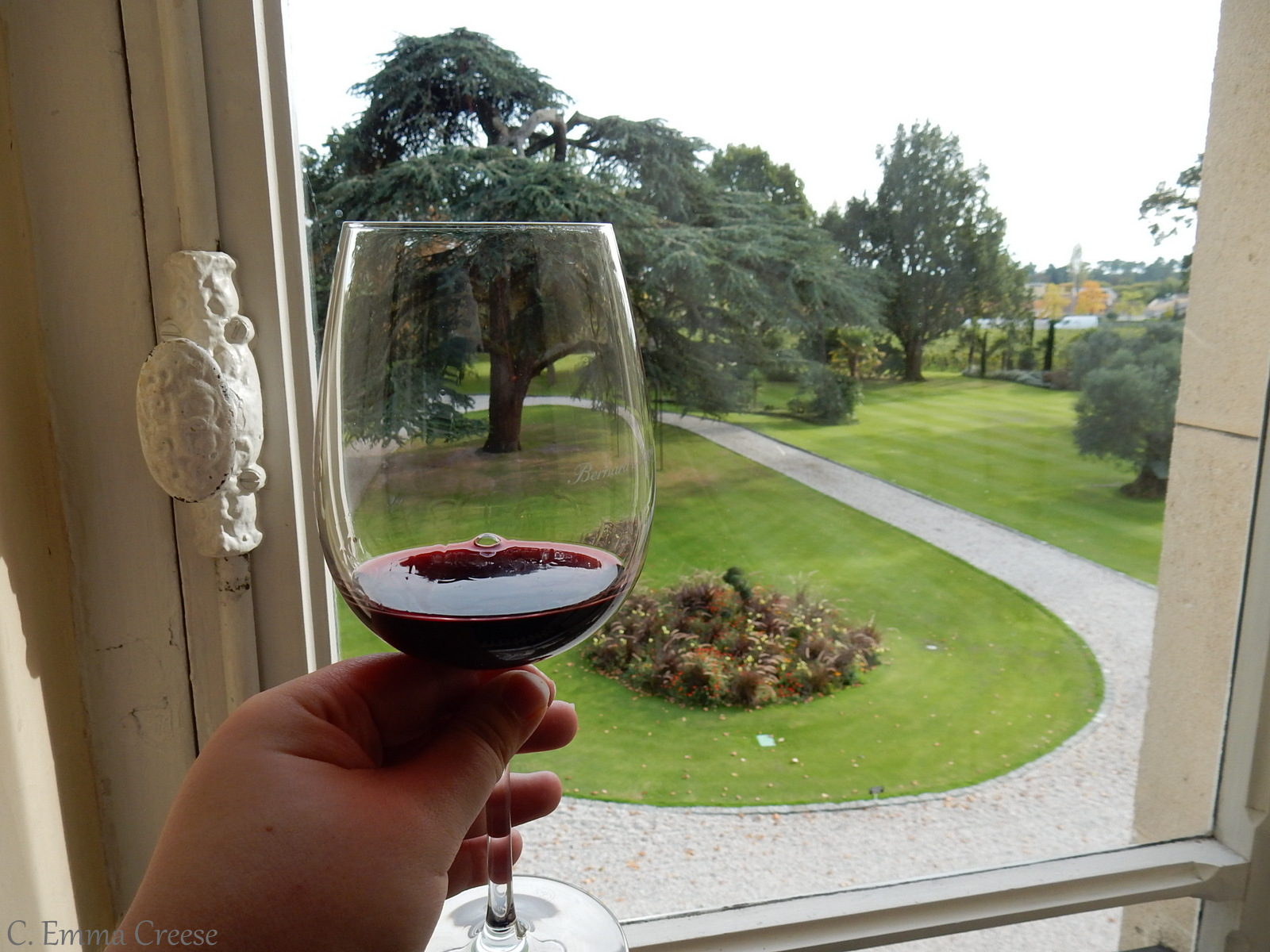Luxury Wine Chateau Pape Clement Bordeaux